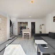 Reventa - Apartamentos -
Torrevieja - La Mata