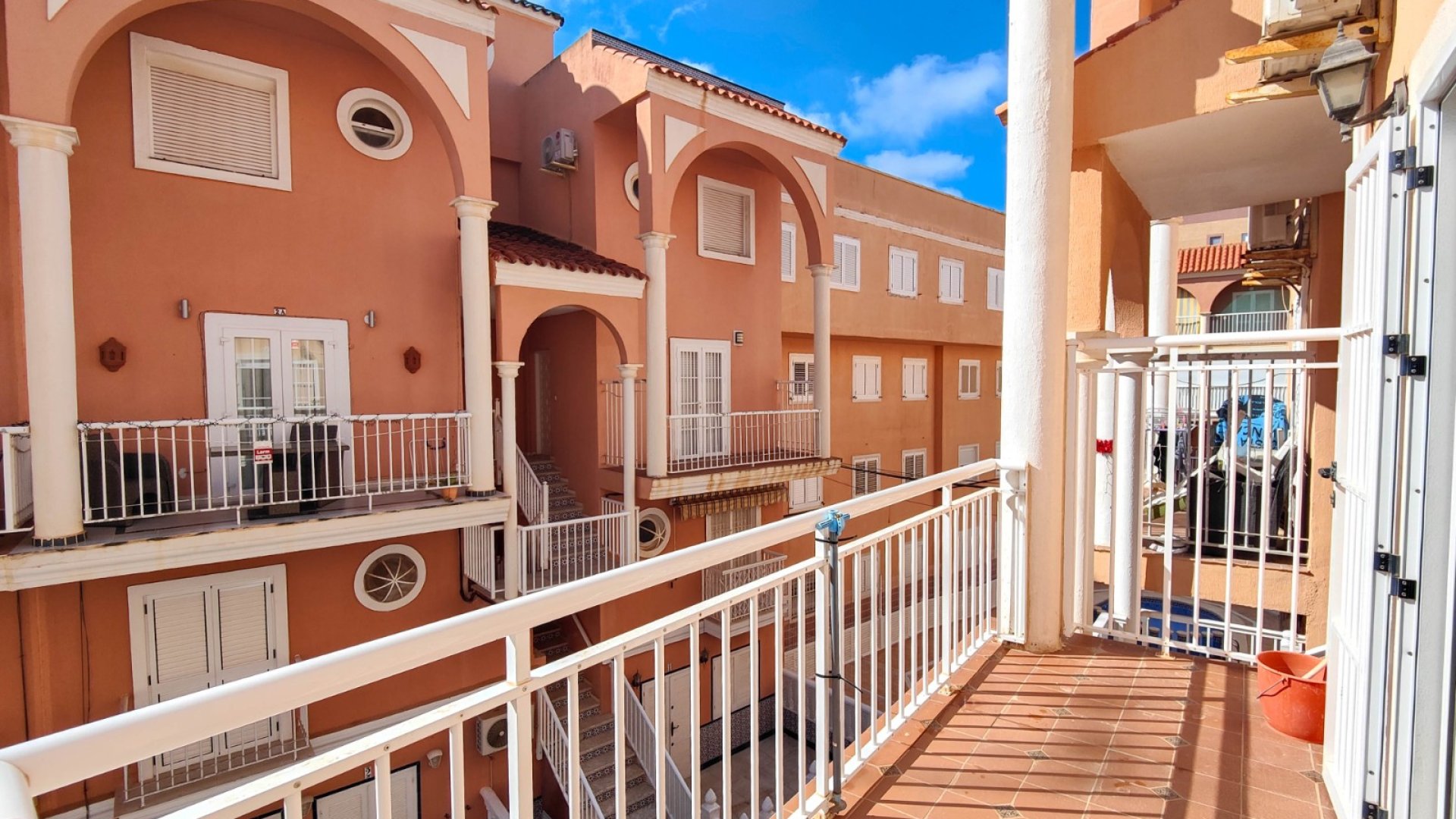 Reventa - Apartamentos -
Torrevieja - La Mata