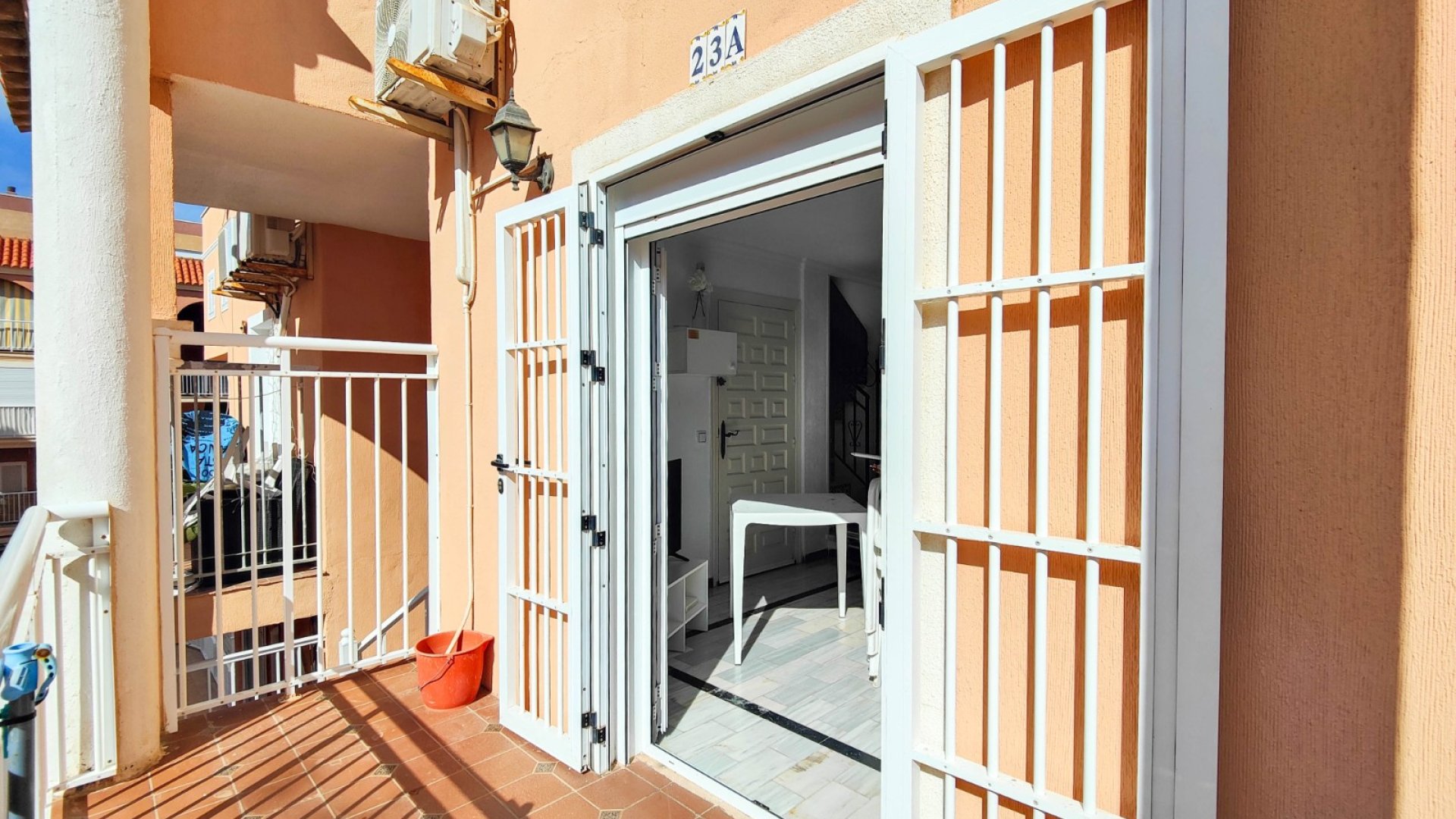 Reventa - Apartamentos -
Torrevieja - La Mata