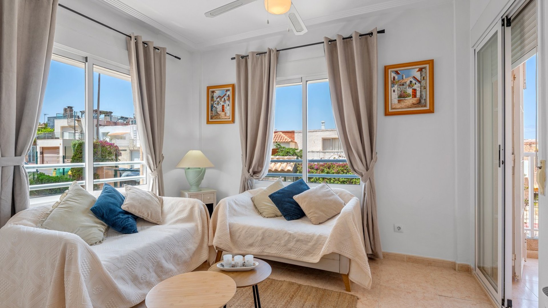 Reventa - Apartamentos -
Torrevieja - La Mata