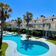 Reventa - Apartamentos -
Torrevieja - La Mata