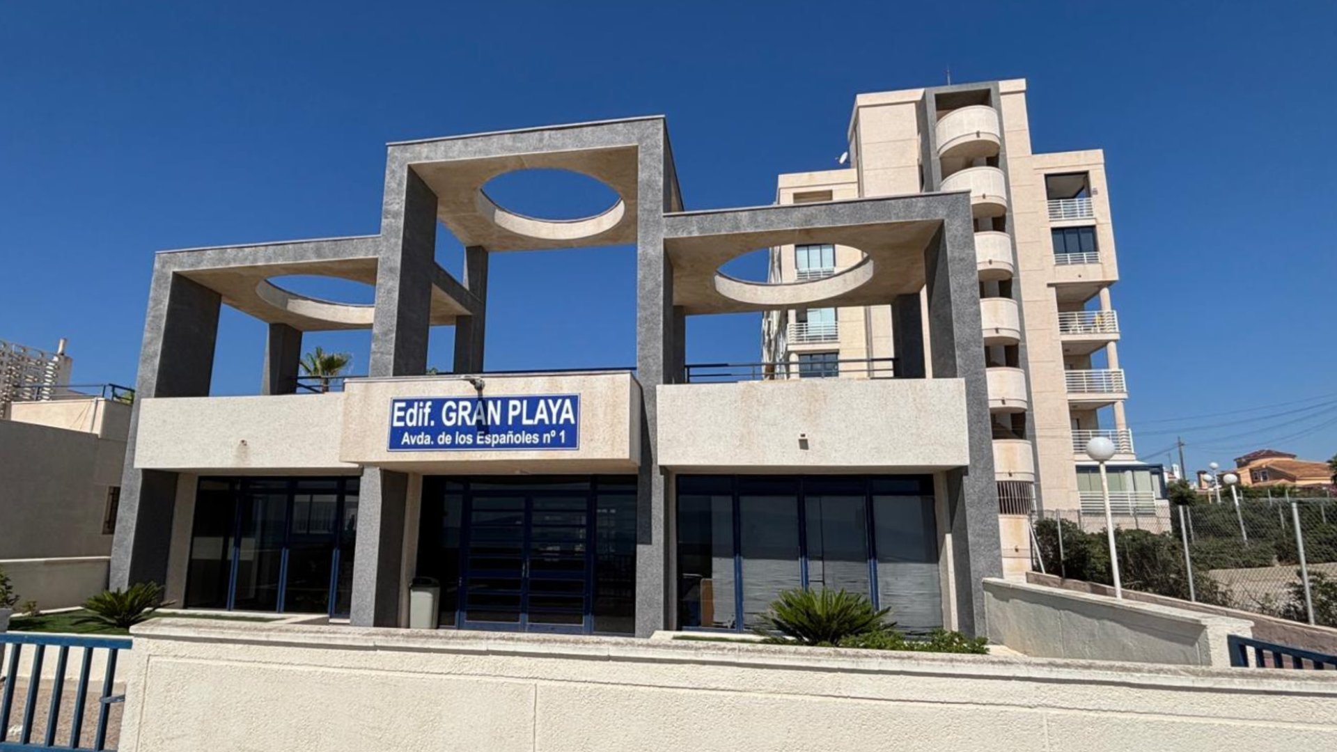 Reventa - Apartamentos -
Torrevieja - La Mata