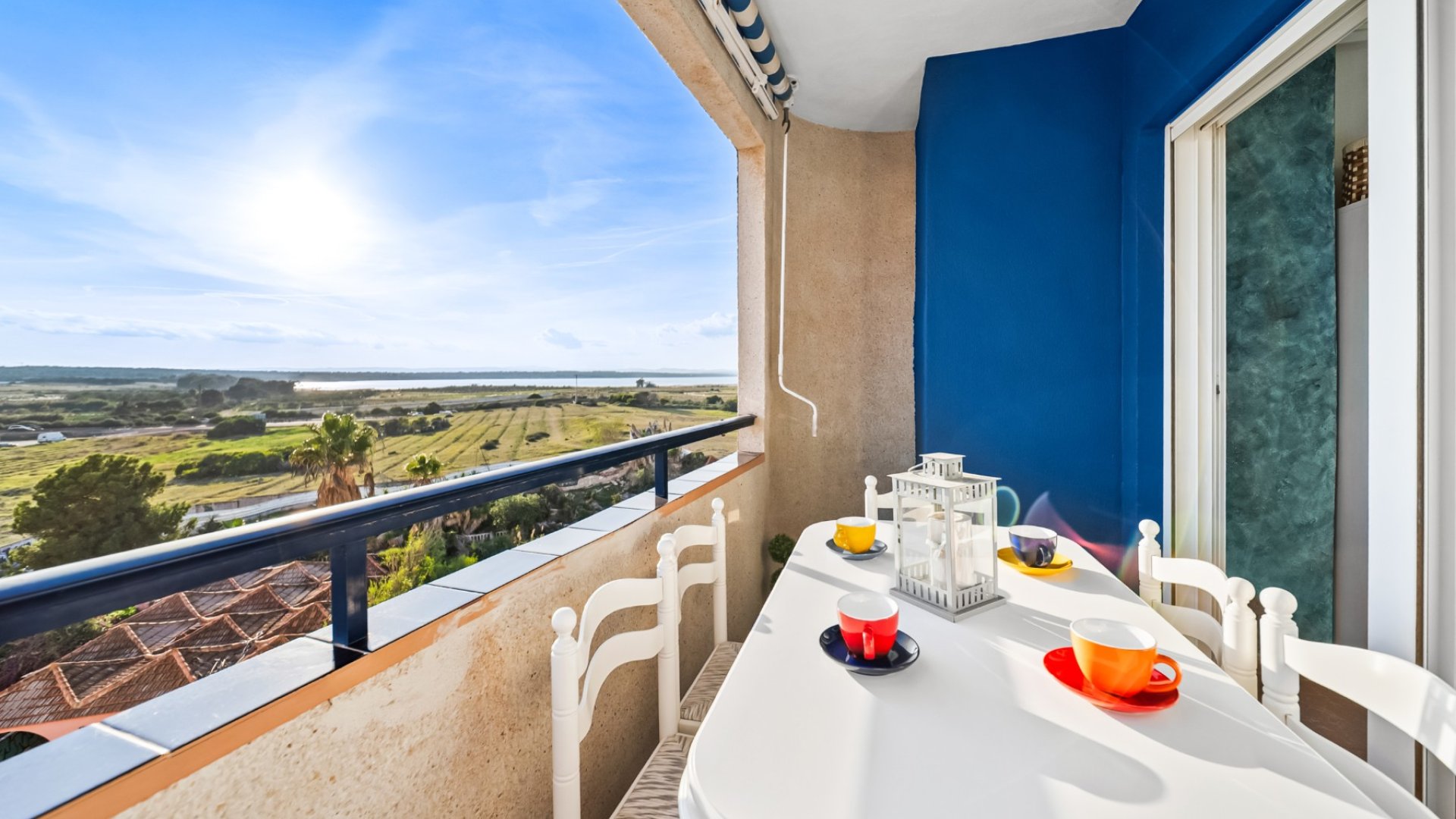 Reventa - Apartamentos -
Torrevieja - La Mata