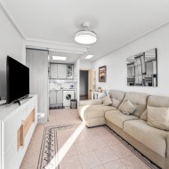 Reventa - Apartamentos -
Torrevieja - La Mata