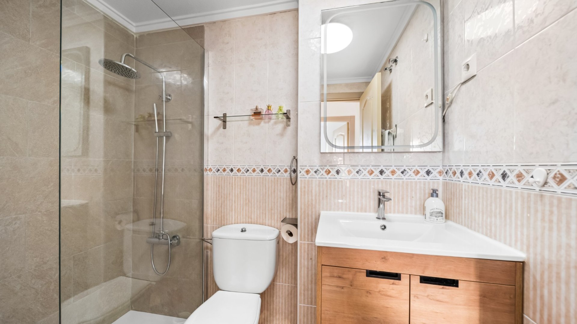 Reventa - Apartamentos -
Torrevieja - La Mata