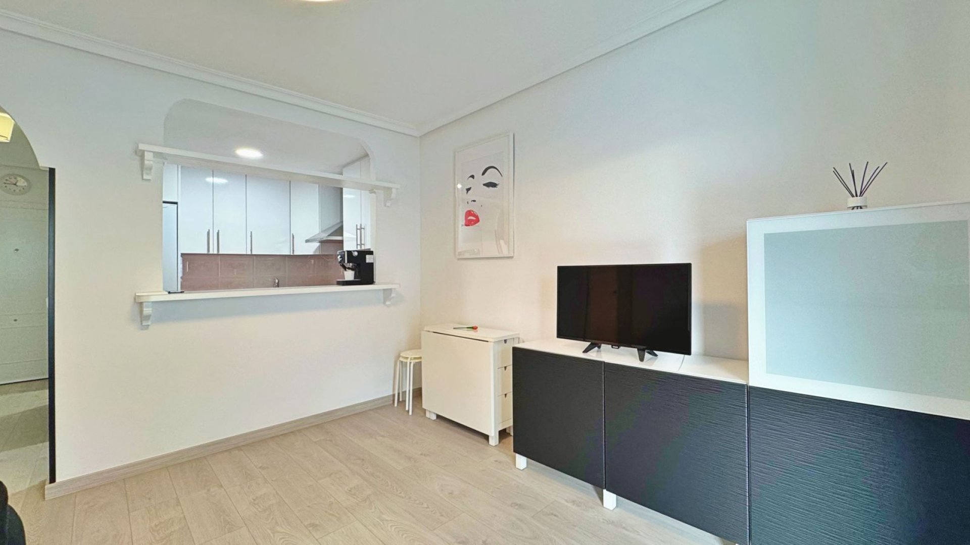 Reventa - Apartamentos -
Torrevieja - La Mata