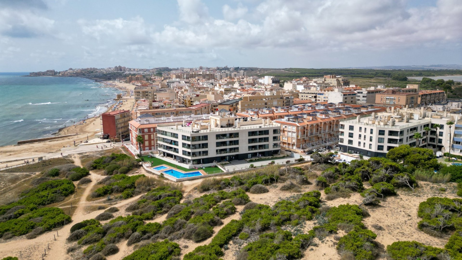 Reventa - Apartamentos -
Torrevieja - La Mata