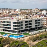 Reventa - Apartamentos -
Torrevieja - La Mata