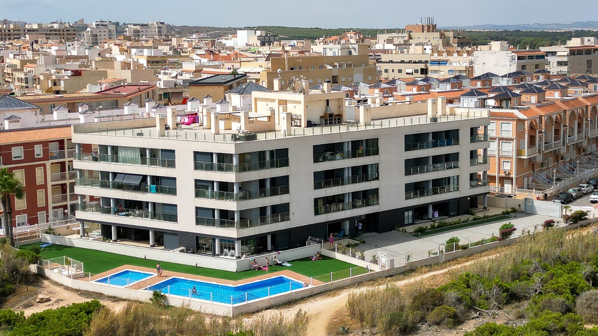 Reventa - Apartamentos -
Torrevieja - La Mata