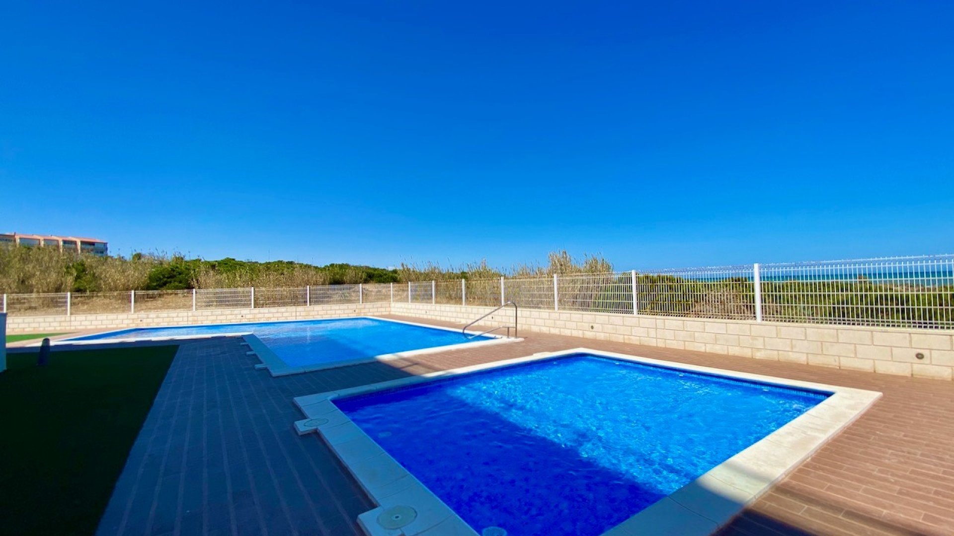 Reventa - Apartamentos -
Torrevieja - La Mata