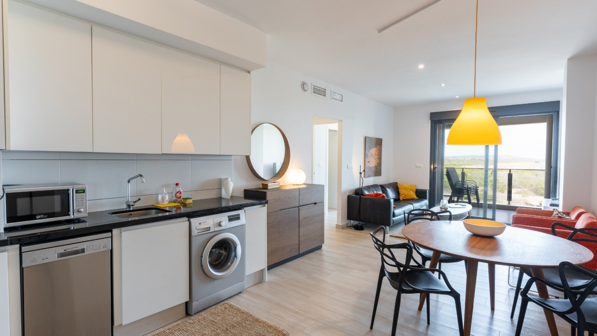 Reventa - Apartamentos -
Torrevieja - La Mata