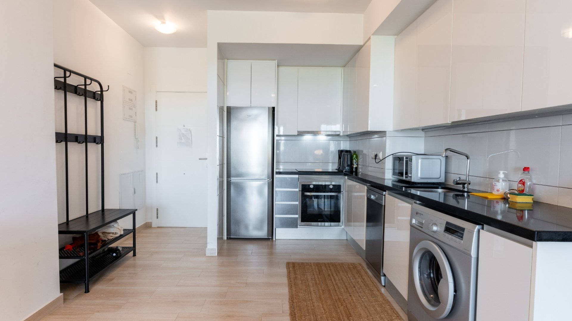 Reventa - Apartamentos -
Torrevieja - La Mata