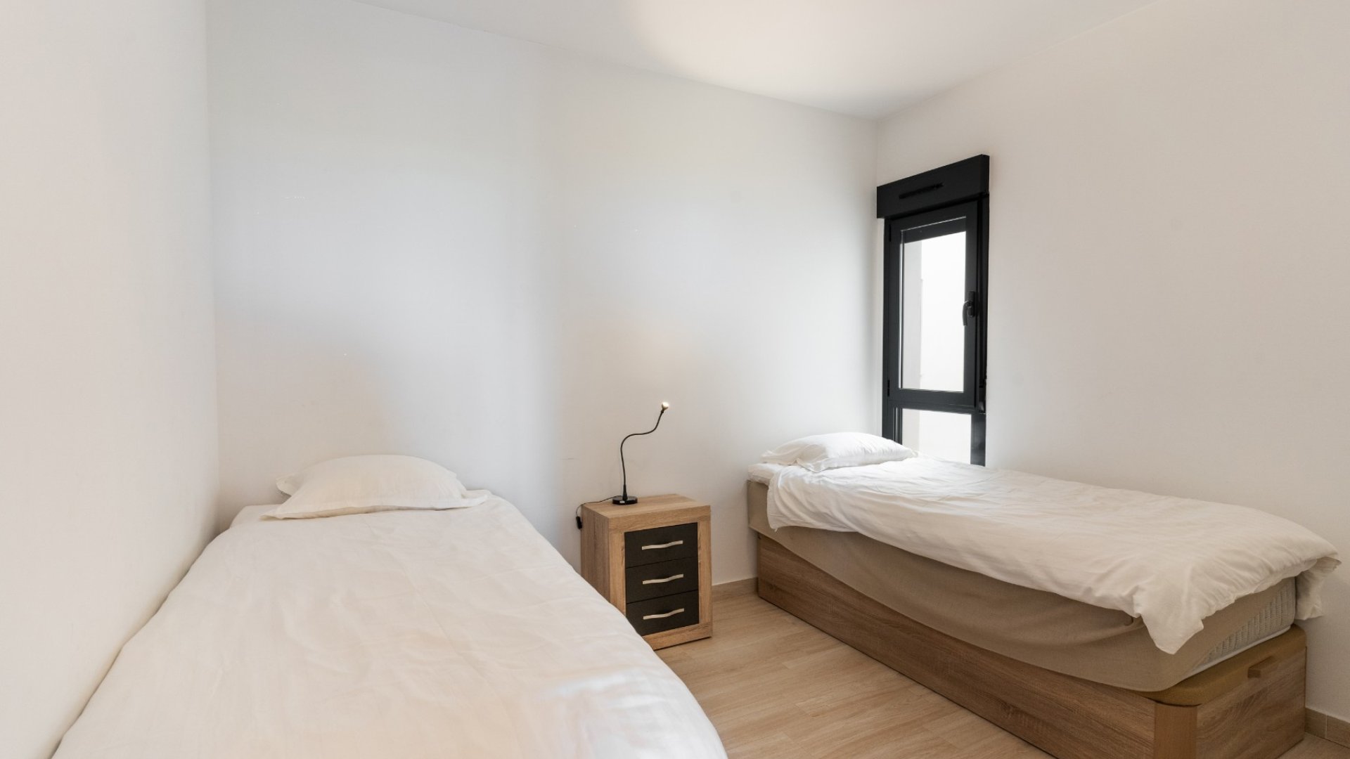 Reventa - Apartamentos -
Torrevieja - La Mata