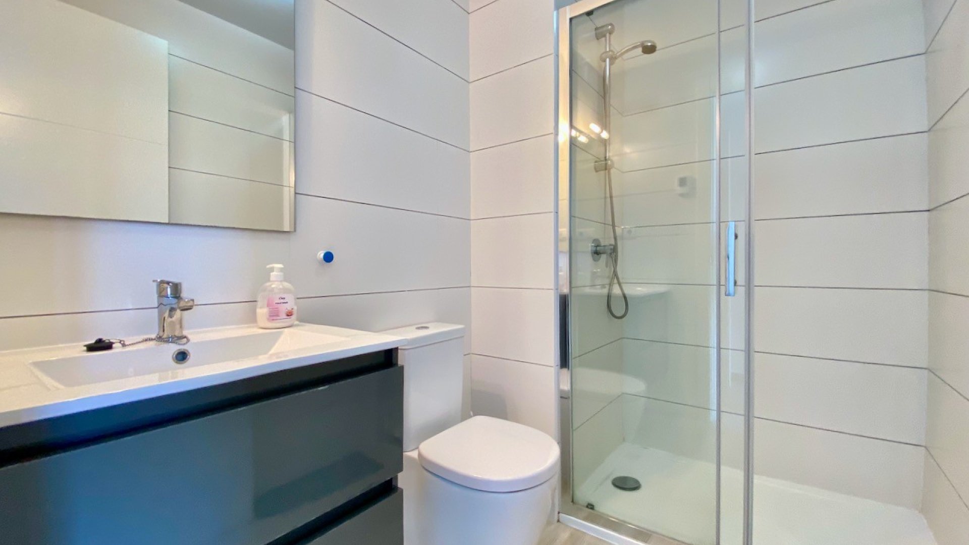 Reventa - Apartamentos -
Torrevieja - La Mata