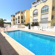 Reventa - Apartamentos -
Torrevieja - La Mata