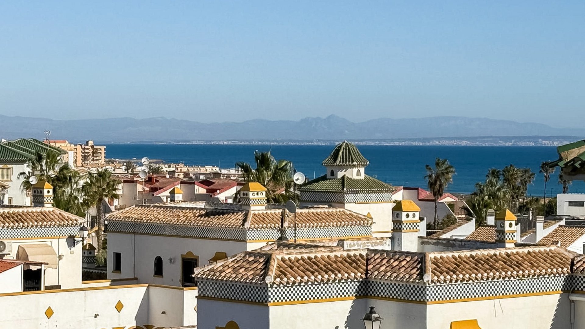 Reventa - Apartamentos -
Torrevieja - La Mata