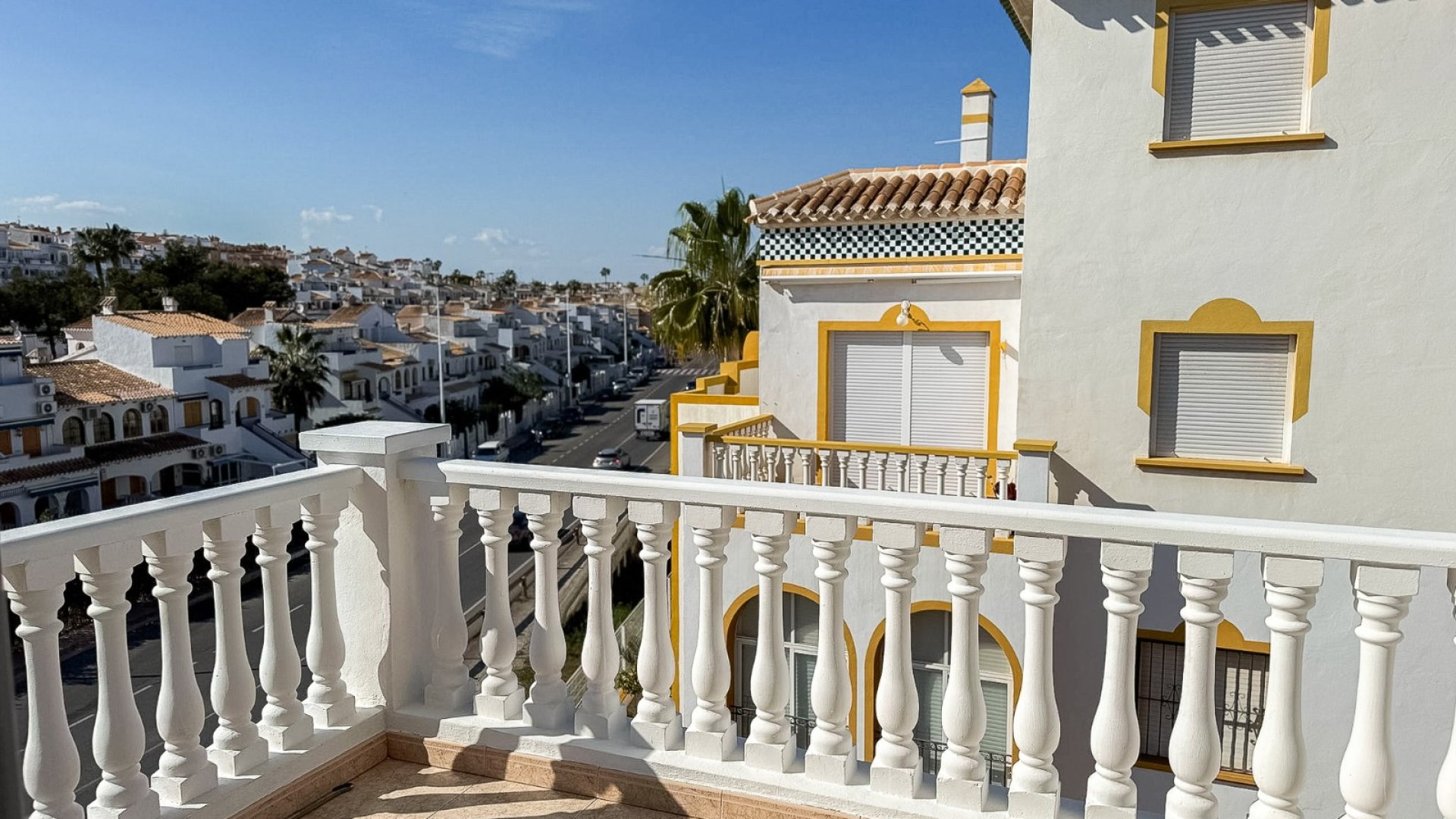 Reventa - Apartamentos -
Torrevieja - La Mata