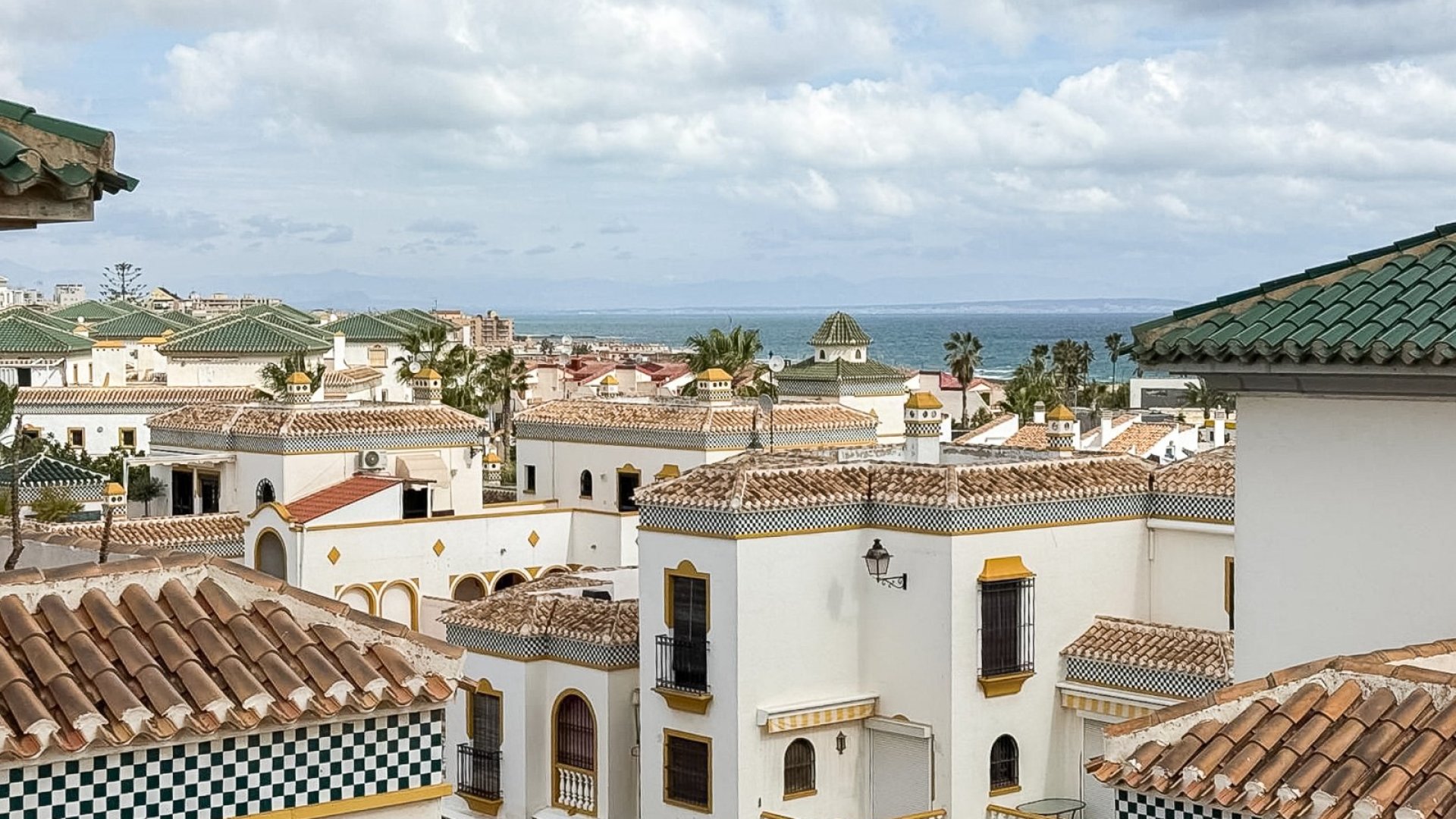 Reventa - Apartamentos -
Torrevieja - La Mata