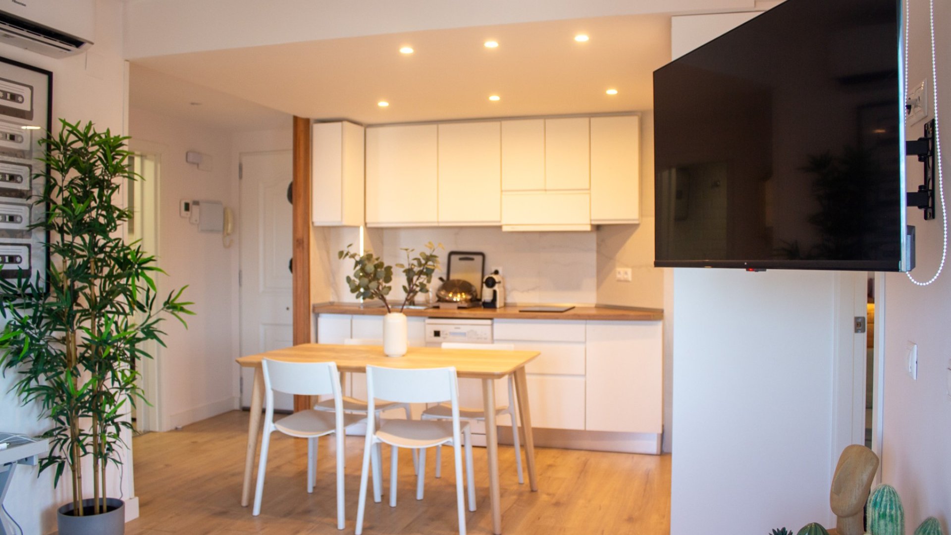 Reventa - Apartamentos -
Torrevieja - La Mata