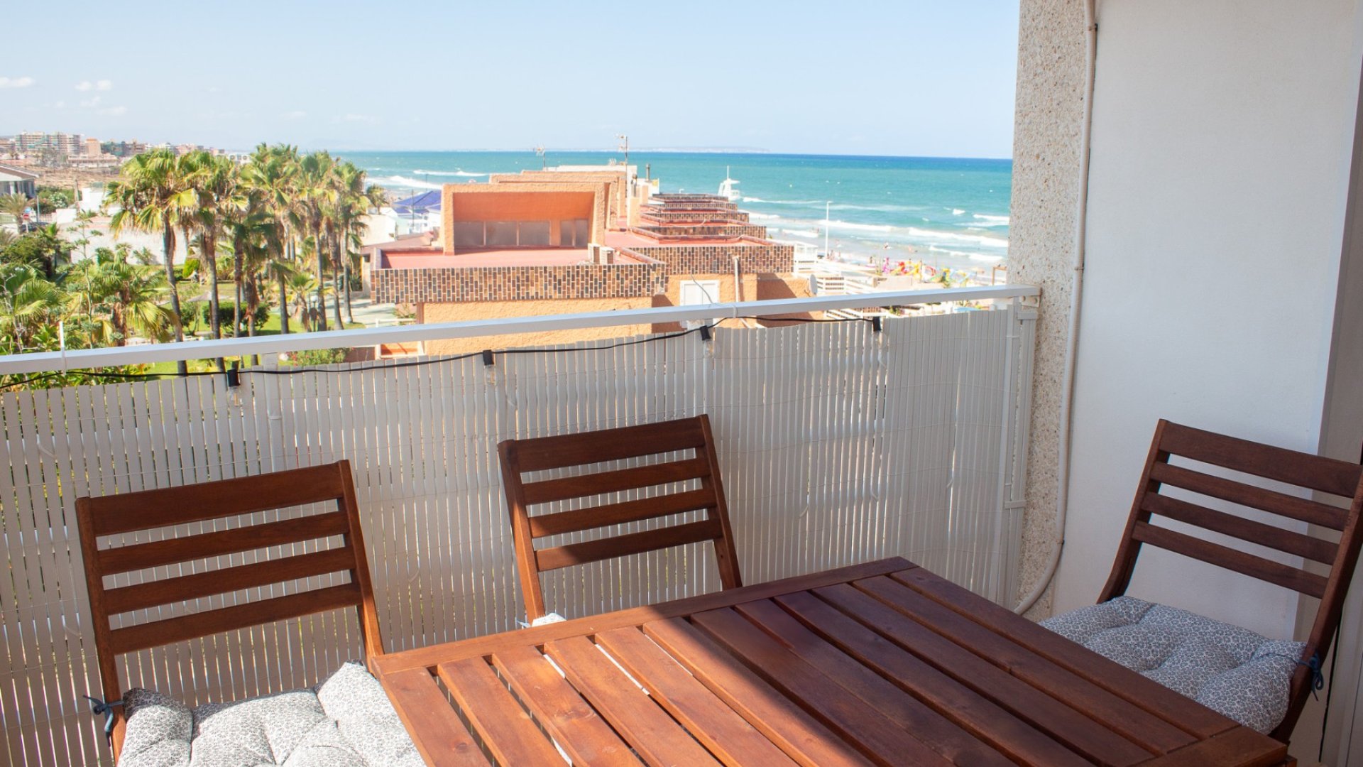 Reventa - Apartamentos -
Torrevieja - La Mata