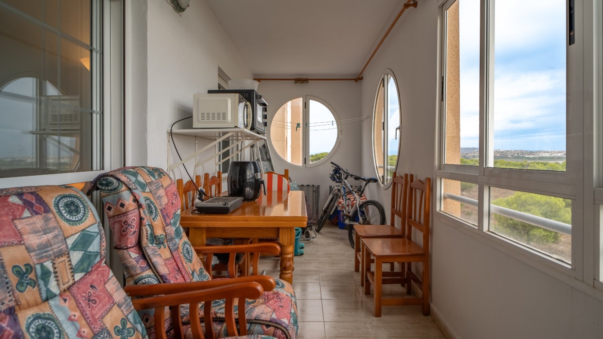 Reventa - Apartamentos -
Torrevieja - La Siesta