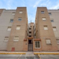 Reventa - Apartamentos -
Torrevieja - La Siesta