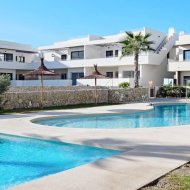 Reventa - Apartamentos -
Torrevieja - La veleta
