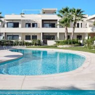 Reventa - Apartamentos -
Torrevieja - La veleta