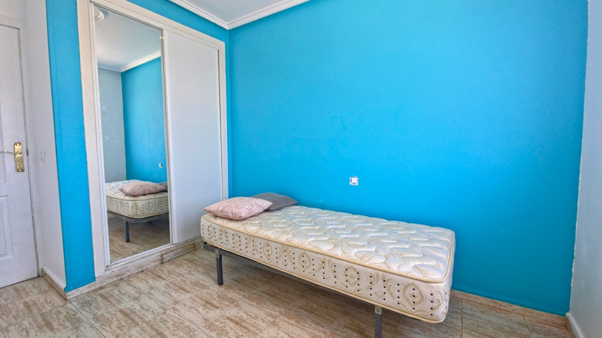 Reventa - Apartamentos -
Torrevieja - Los Altos