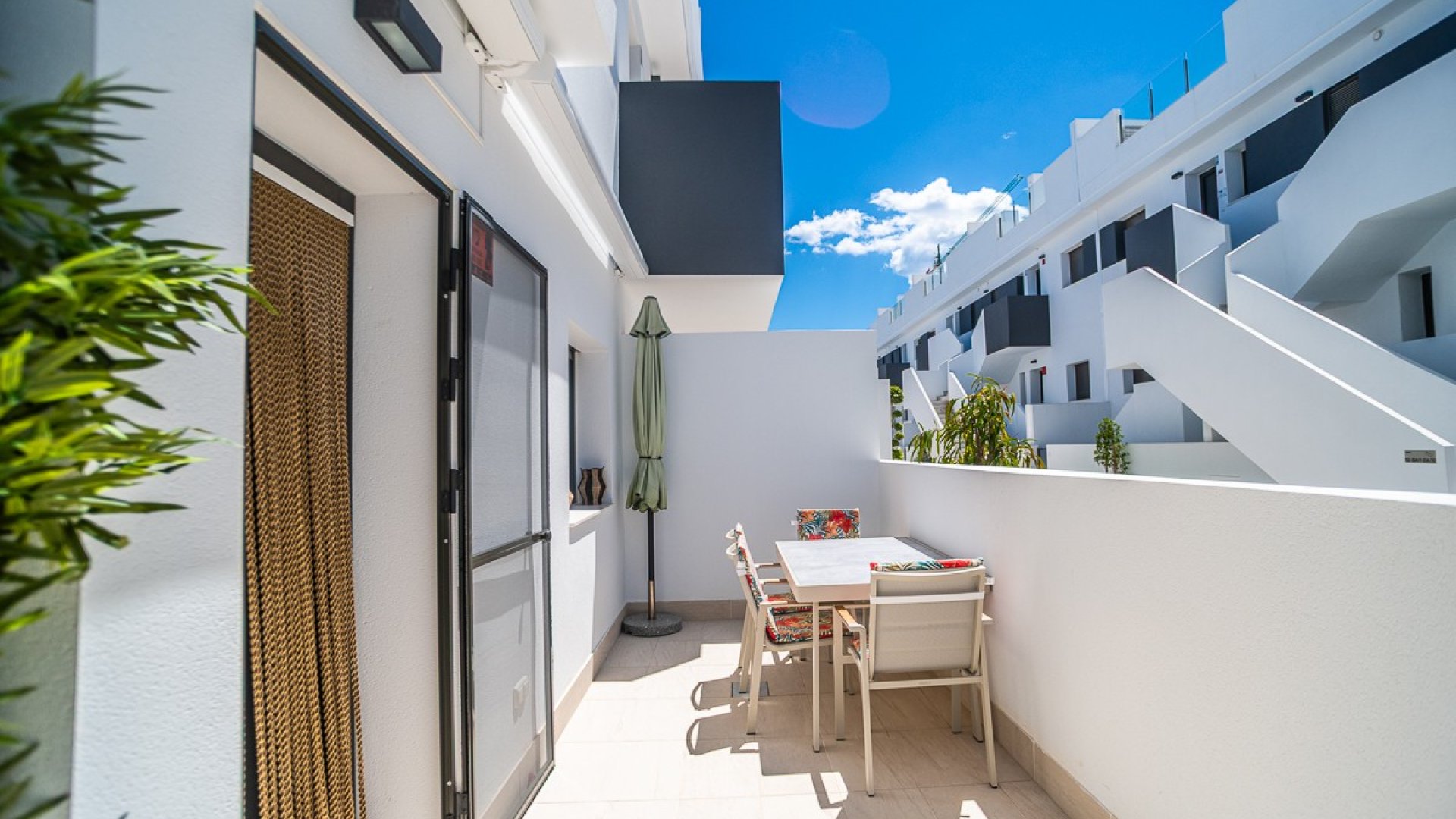Reventa - Apartamentos -
Torrevieja - LOS BALCONES - LOS ALTOS