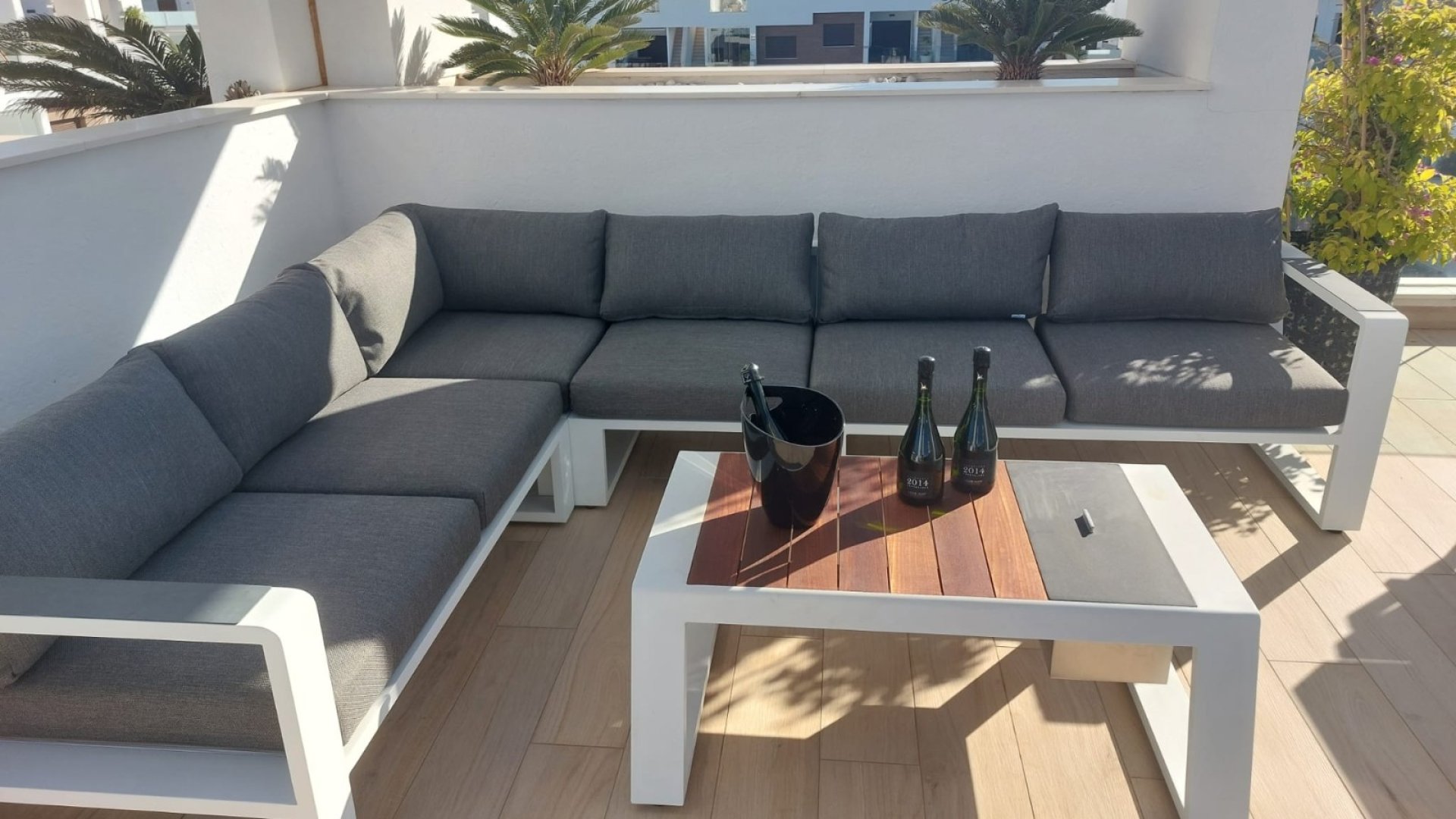 Reventa - Apartamentos -
Torrevieja - Los Balcones