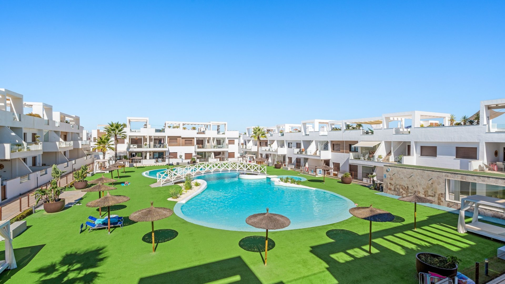 Reventa - Apartamentos -
Torrevieja - Los Balcones