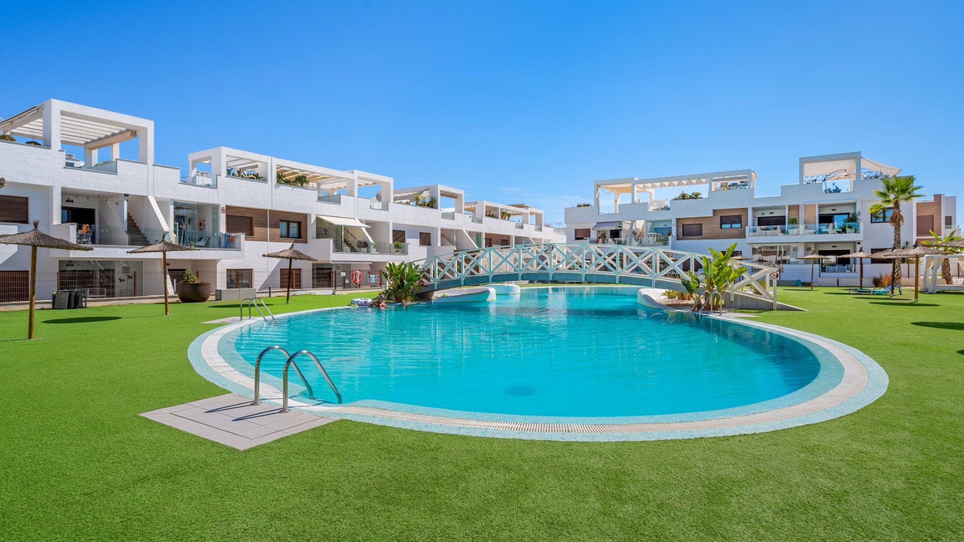 Reventa - Apartamentos -
Torrevieja - Los Balcones