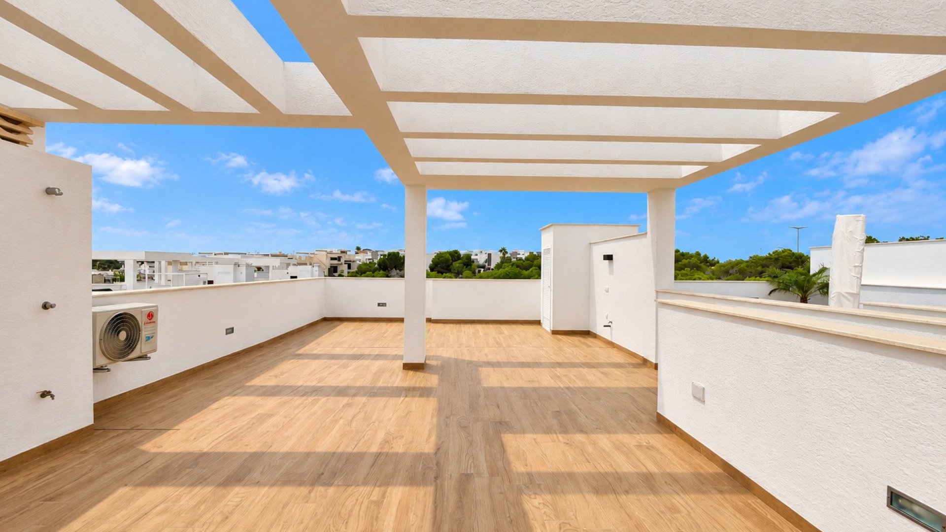 Reventa - Apartamentos -
Torrevieja - Los Balcones