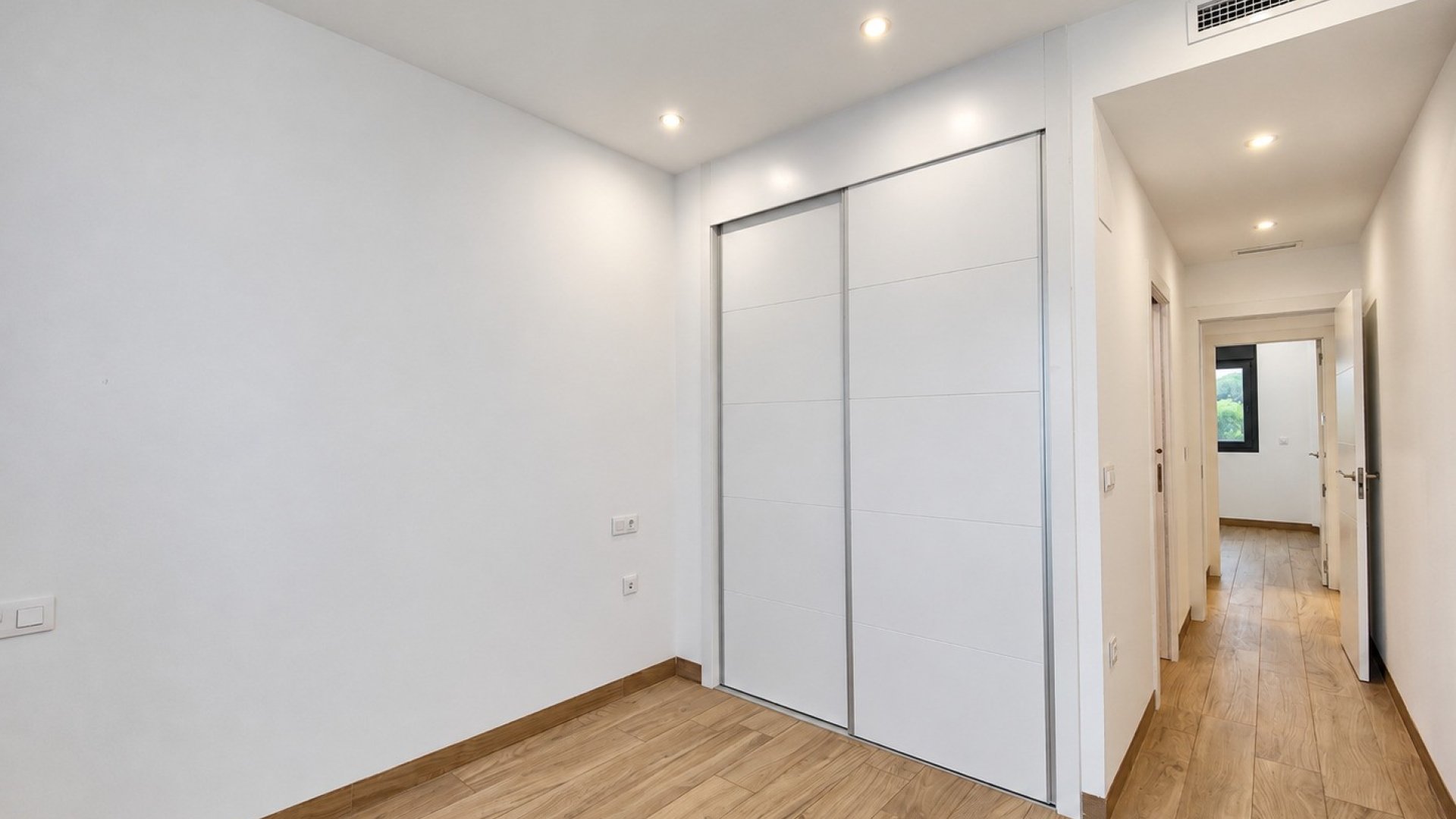 Reventa - Apartamentos -
Torrevieja - Los Balcones