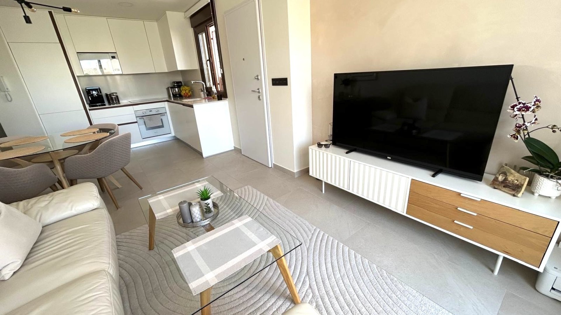 Reventa - Apartamentos -
Torrevieja - Los Balcones