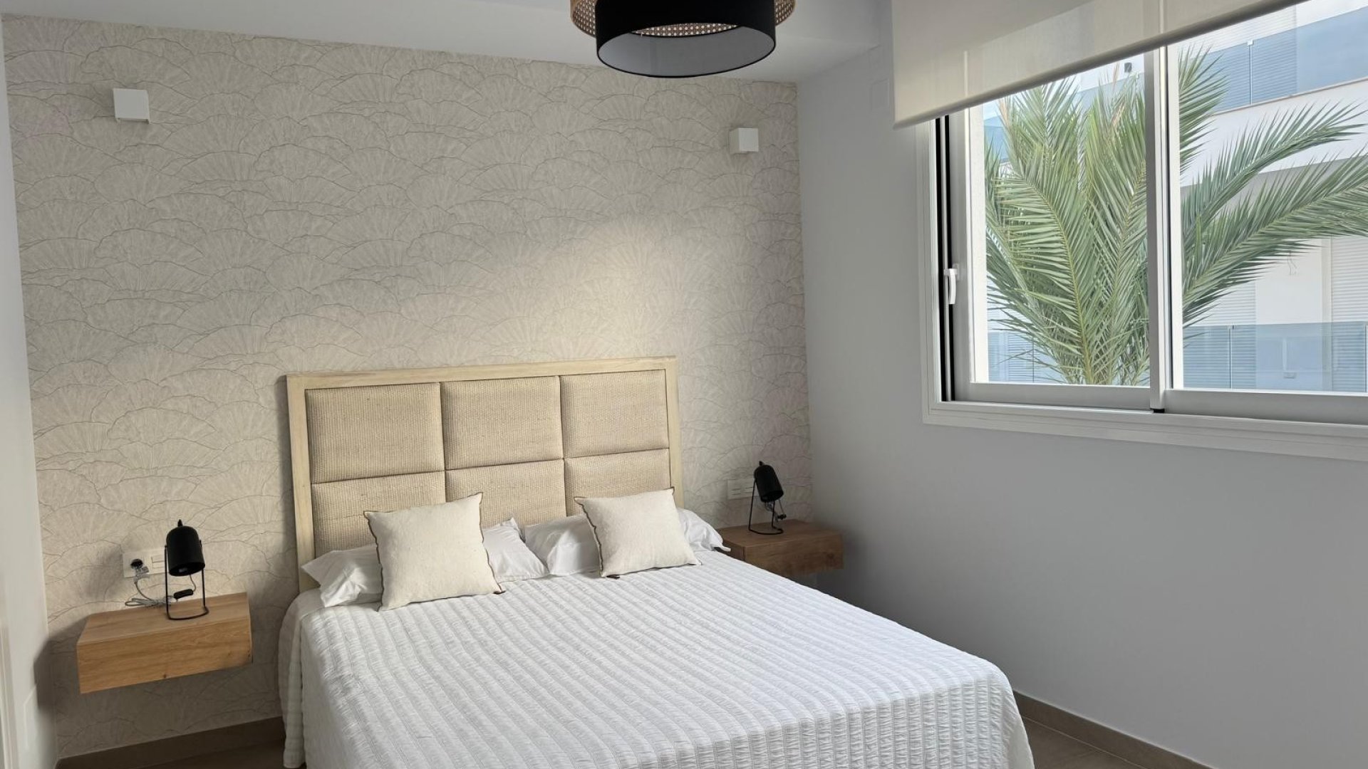Reventa - Apartamentos -
Torrevieja - Los Locos