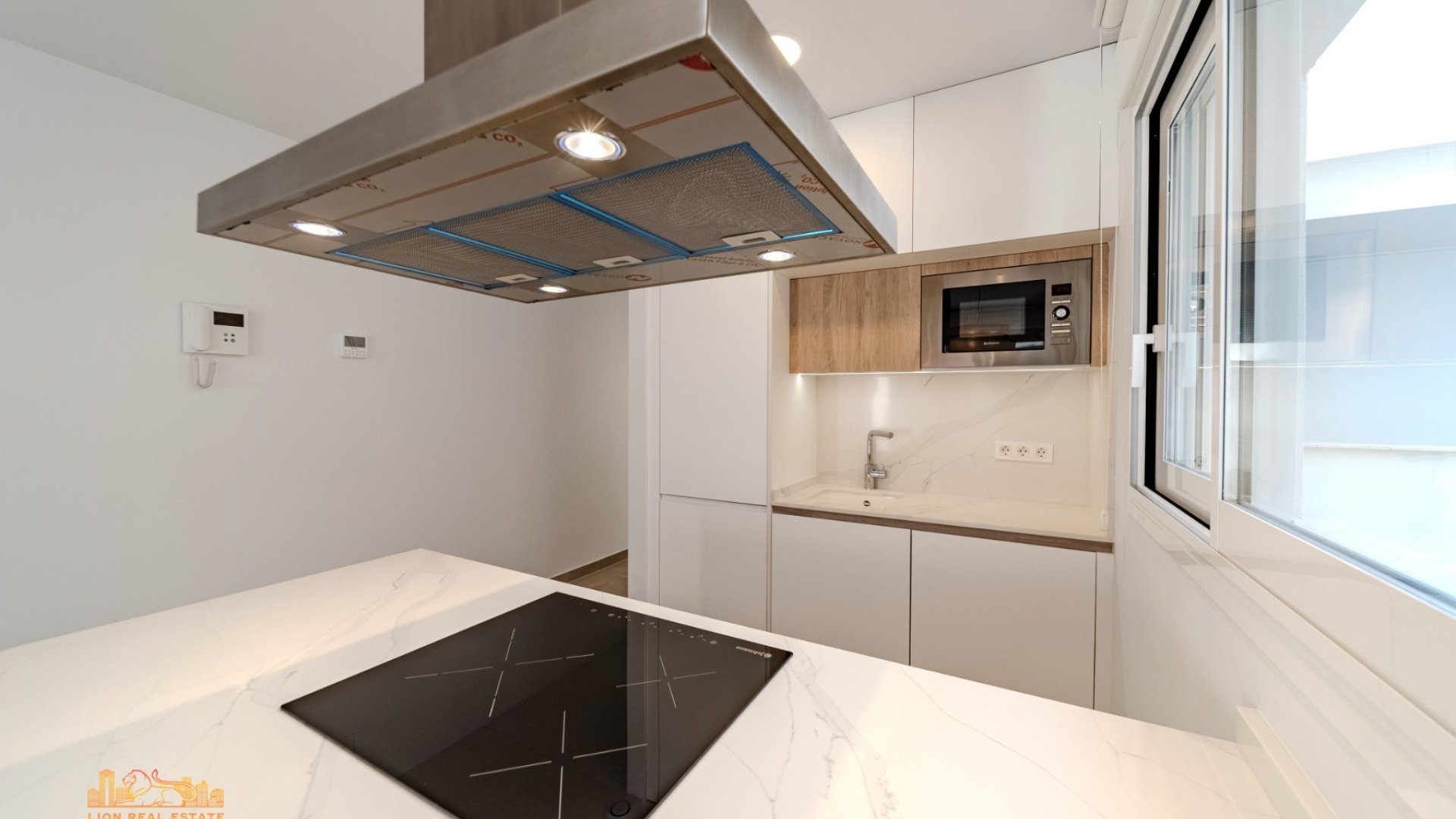 Reventa - Apartamentos -
Torrevieja - Los Locos