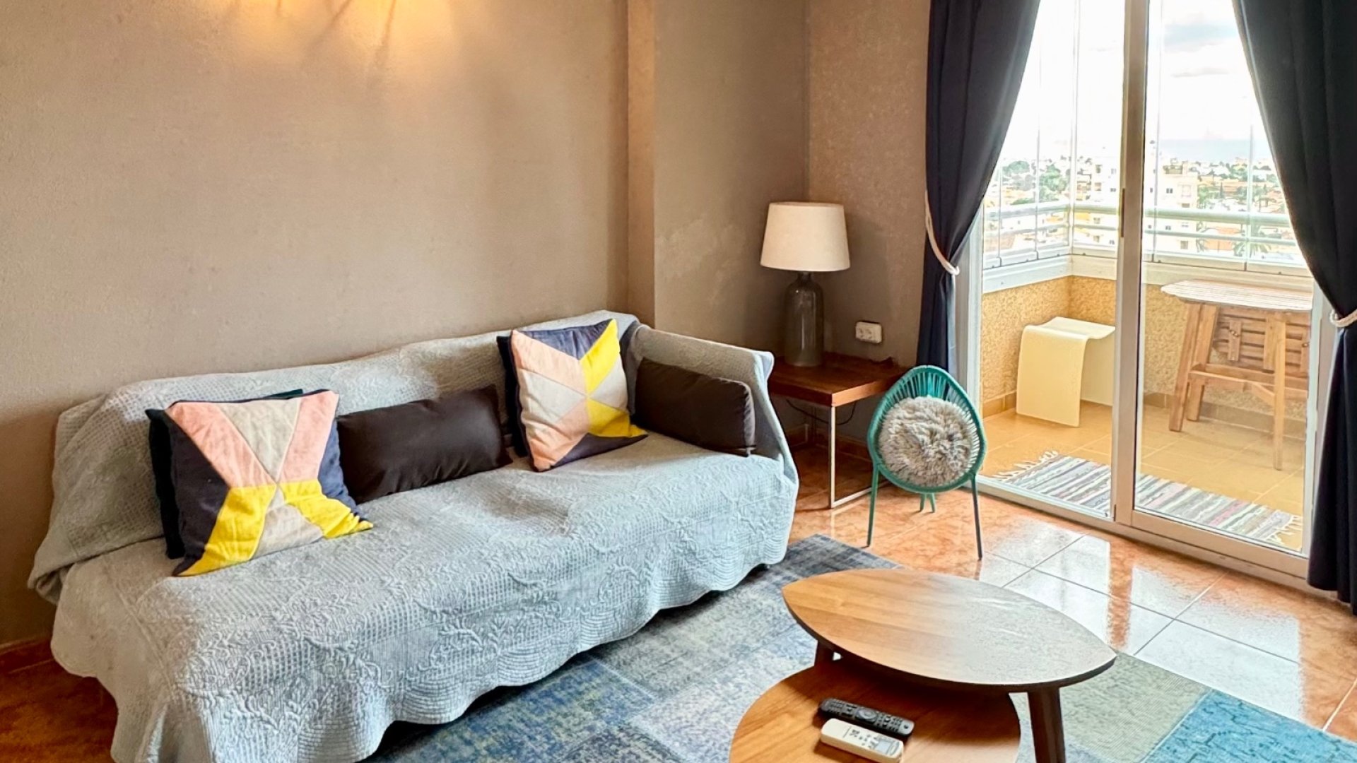 Reventa - Apartamentos -
Torrevieja - Nueva Torrevieja