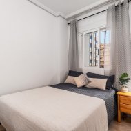 Reventa - Apartamentos -
Torrevieja - Parque de las Naciones