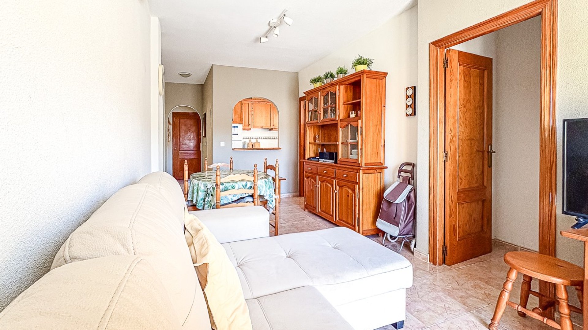 Reventa - Apartamentos -
Torrevieja - Parque de las Naciones