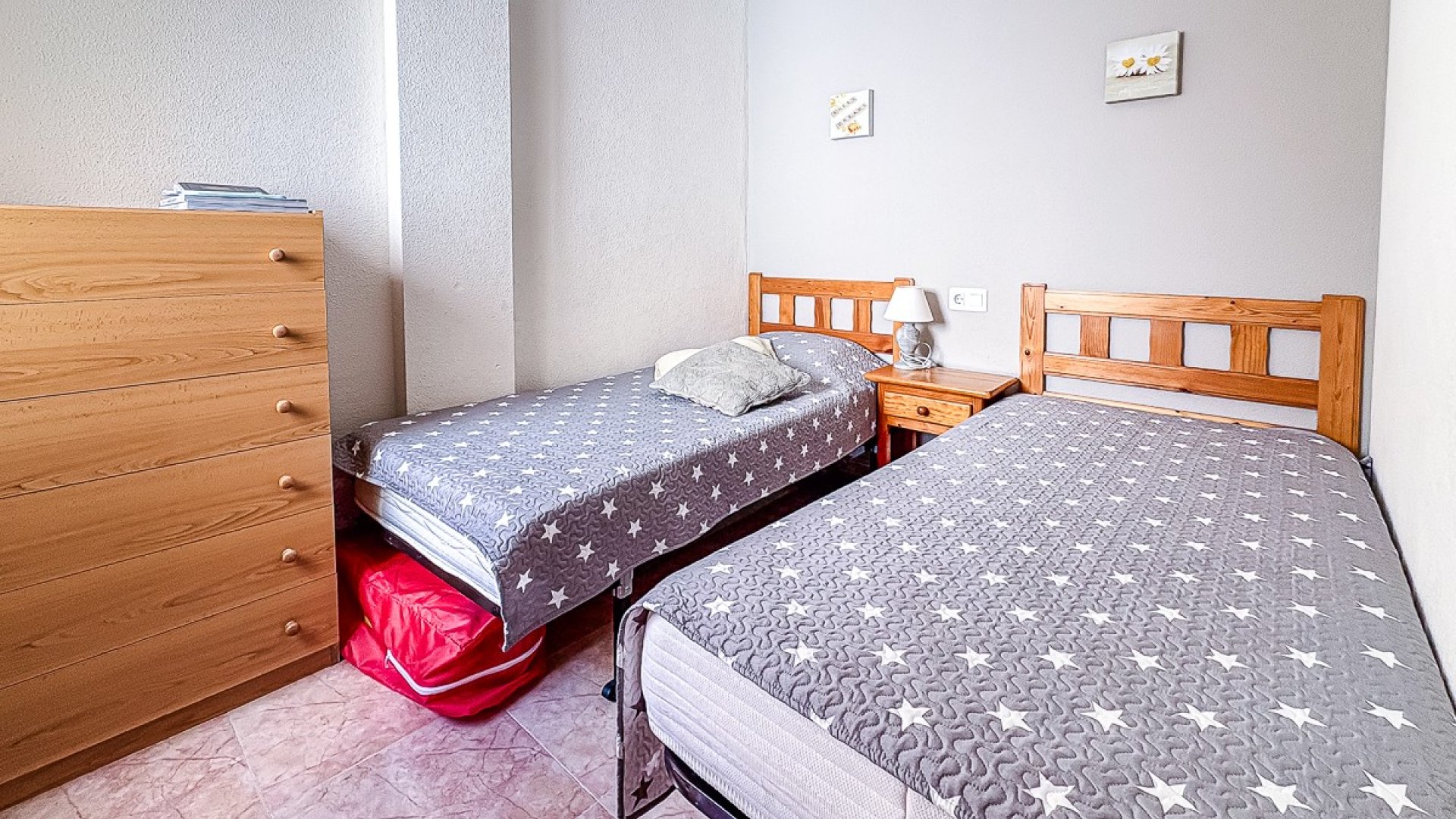 Reventa - Apartamentos -
Torrevieja - Parque de las Naciones
