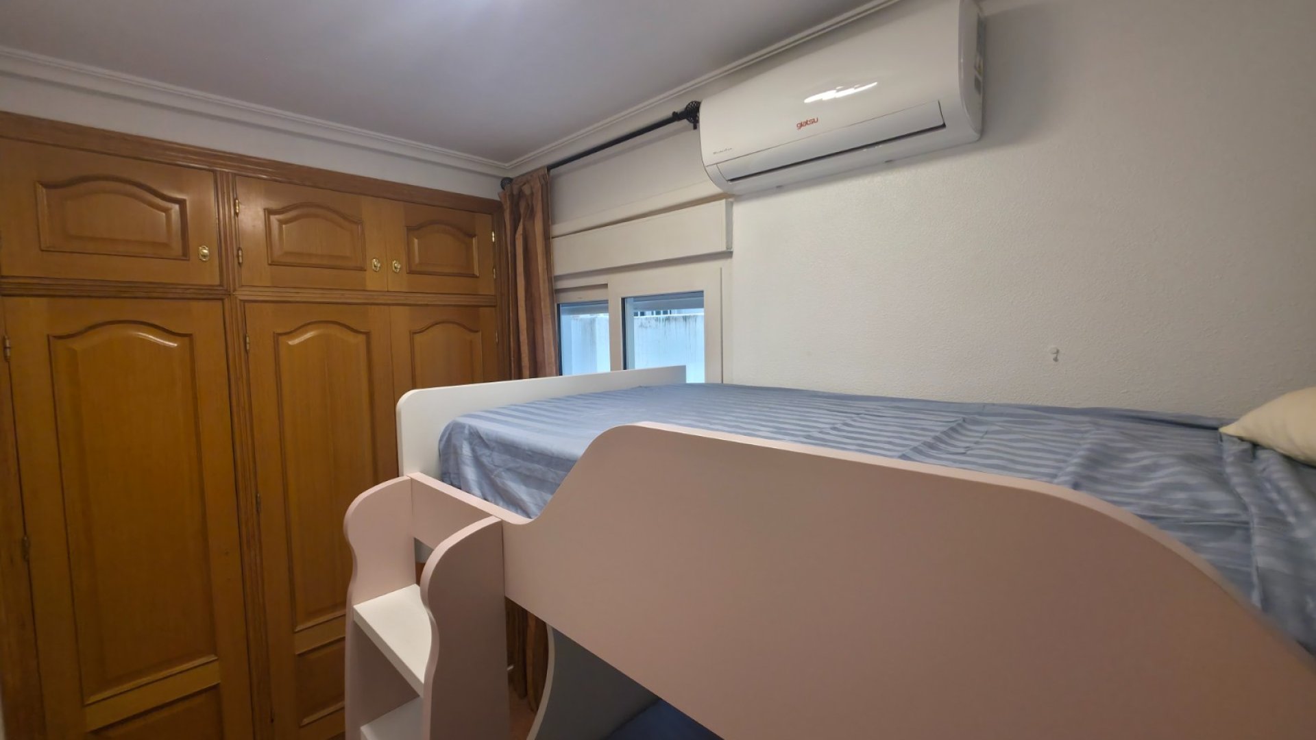 Reventa - Apartamentos -
Torrevieja - Paseo maritimo