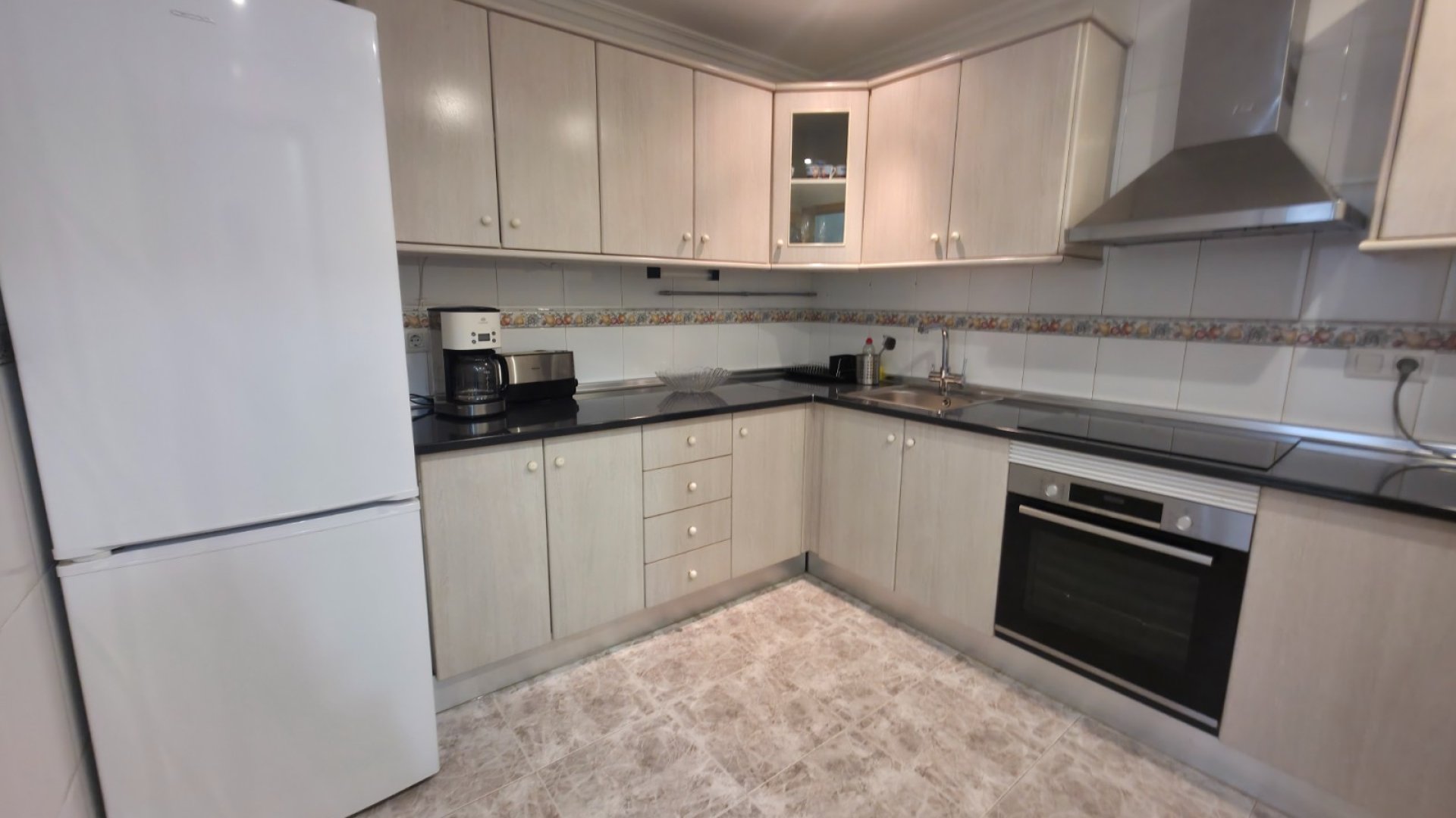 Reventa - Apartamentos -
Torrevieja - Paseo maritimo