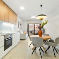 Reventa - Apartamentos -
Torrevieja - Playa de El Cura