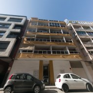 Reventa - Apartamentos -
Torrevieja - Playa de Los Locos-Curva del Palangre