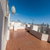 Reventa - Apartamentos -
Torrevieja - Playa de Los Locos-Curva del Palangre