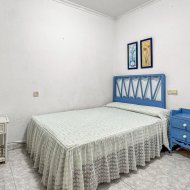 Reventa - Apartamentos -
Torrevieja - Playa de los Locos