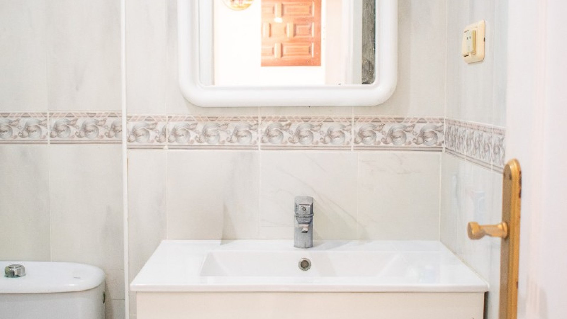 Reventa - Apartamentos -
Torrevieja - Playa de los Naufragos