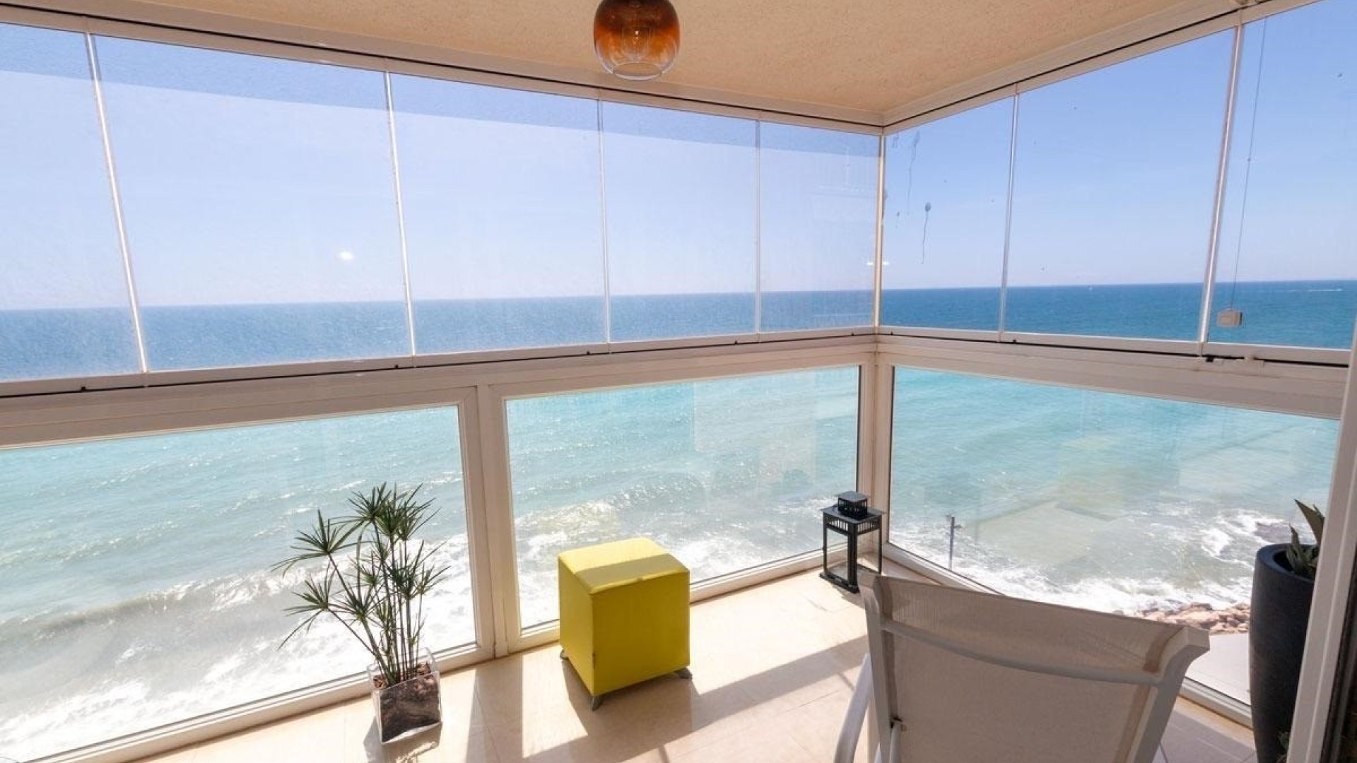 Reventa - Apartamentos -
Torrevieja - Playa del Cura